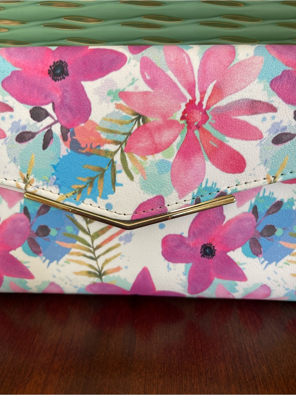 NWT Time and Tru Pink & Blue Floral Wristlet Wallet with Gold Trim - Picture 4 of 9